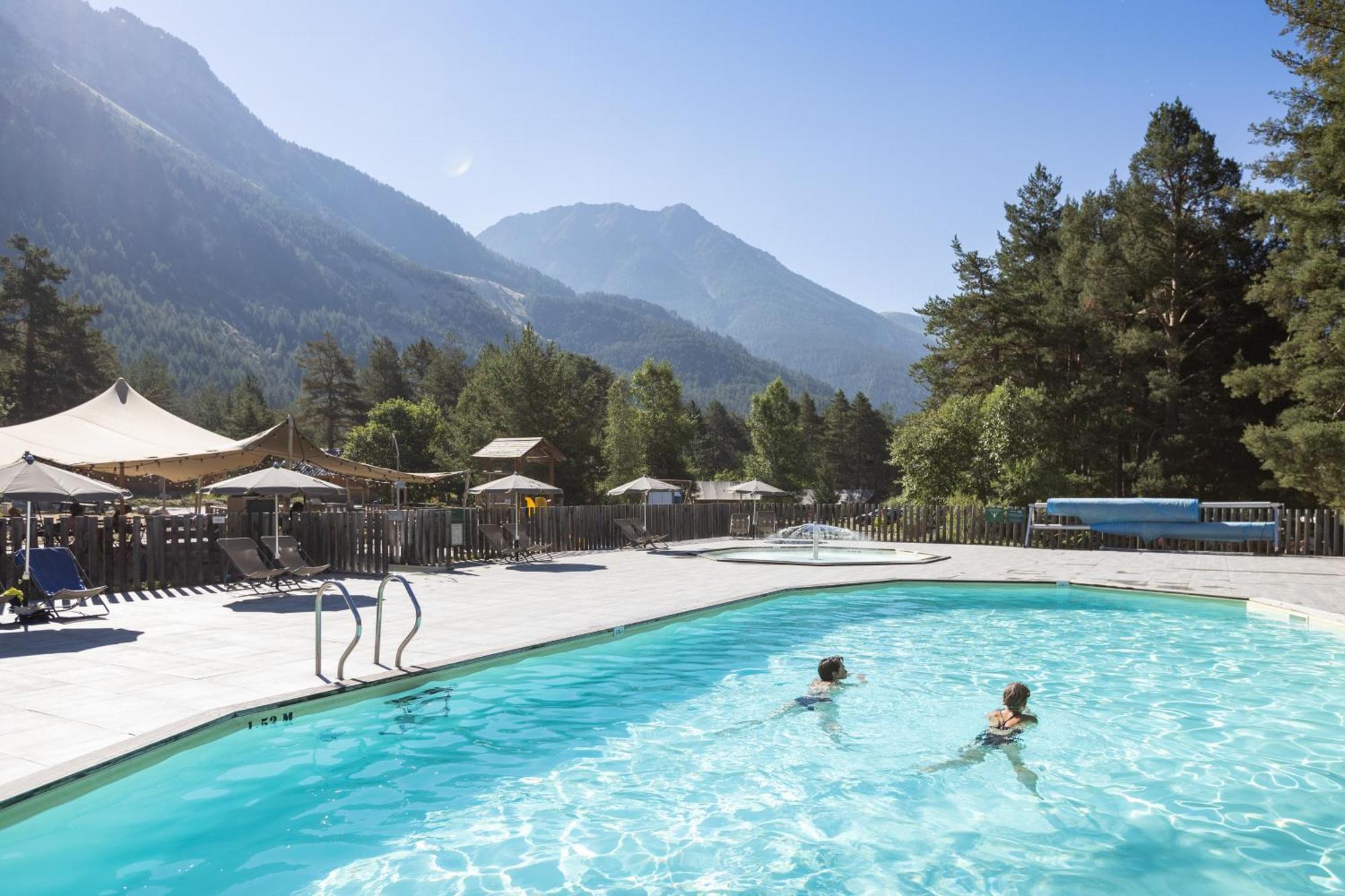 Huttopia La Claree Val-des-Pres Bagian luar foto