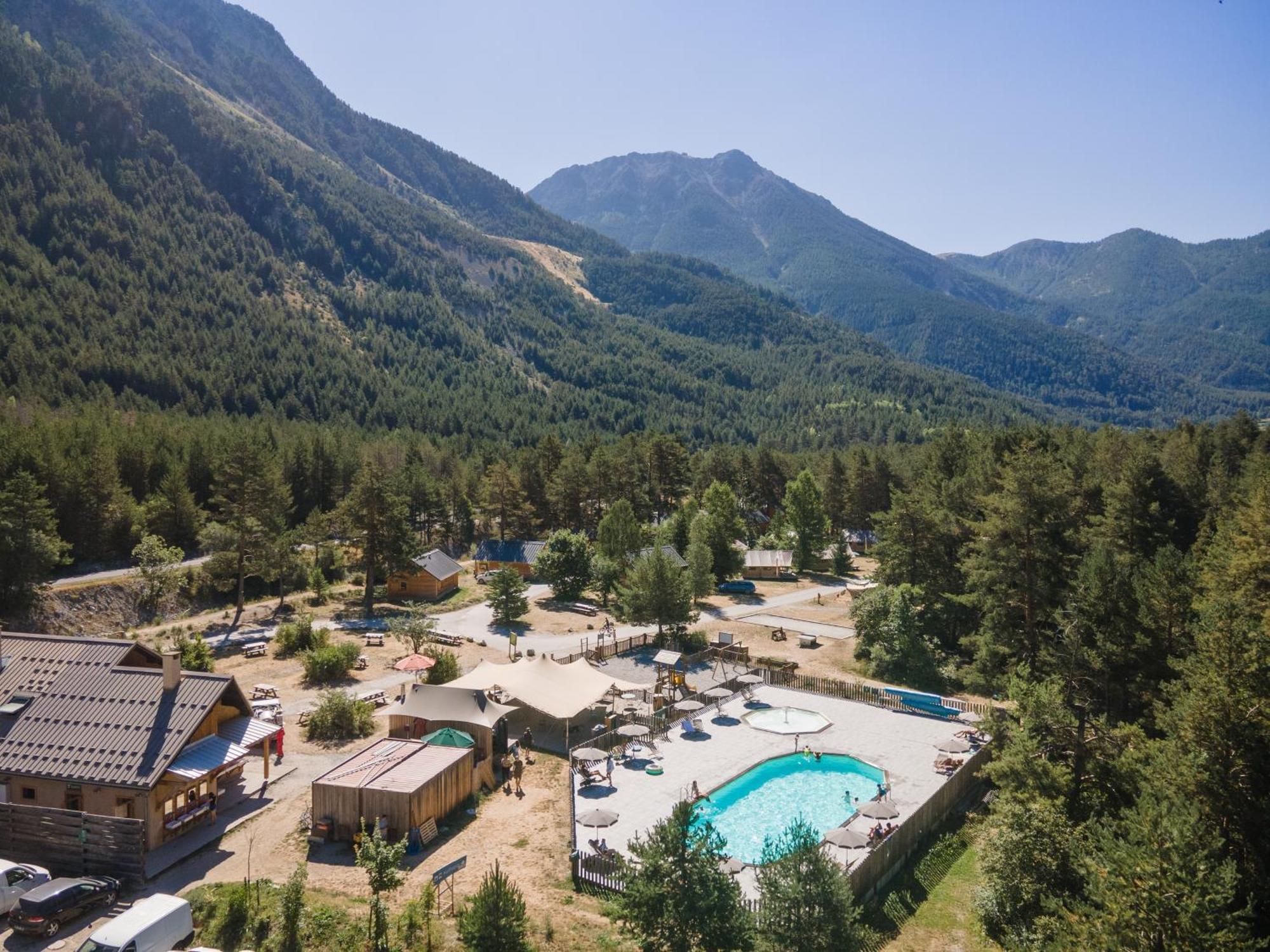 Huttopia La Claree Val-des-Pres Bagian luar foto